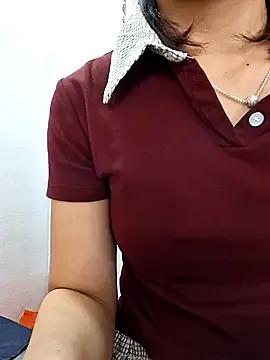 irina_hana — Play with cucumber in bussy cum and squi