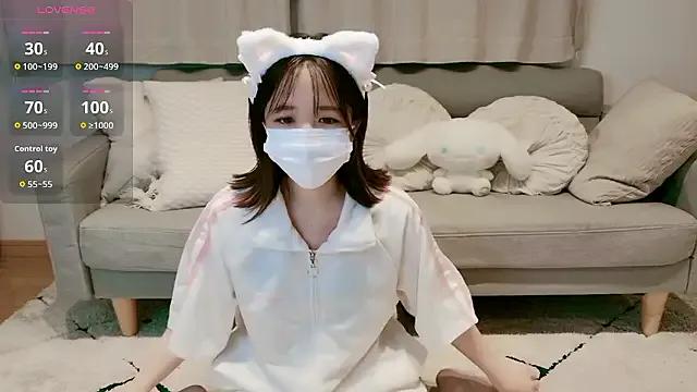 IROHA_0168 — Group on StripChat
