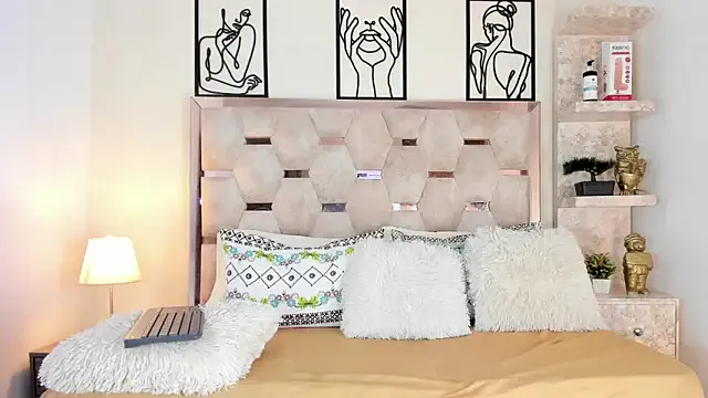 Isabell_Villa — Get Naked And Masturbate