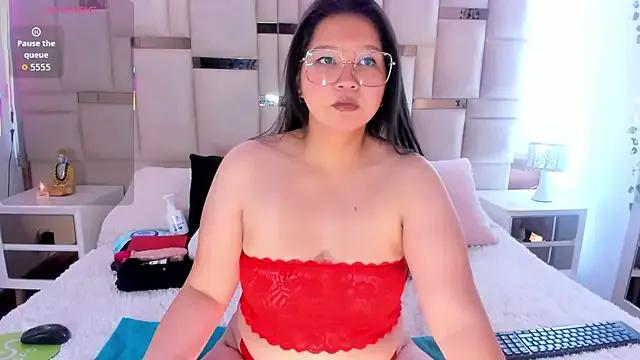 Isarose_ — Boobs tease  