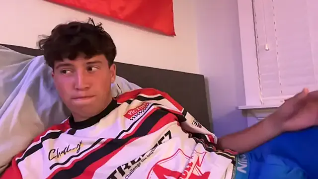 isiah_xx — Cum Show