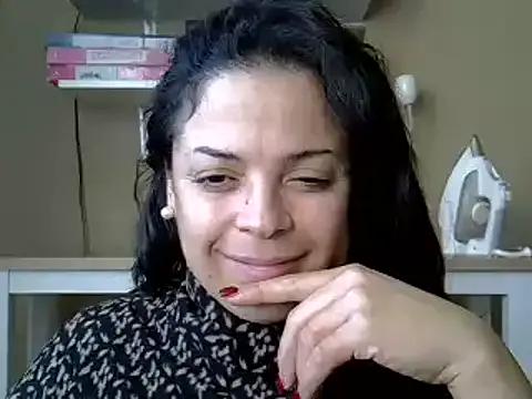 ITALIANASISIXX — Private on StripChat