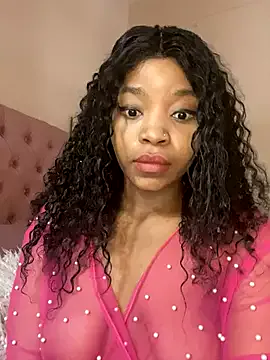 ItsLeyaa — Make me wet till i cum
