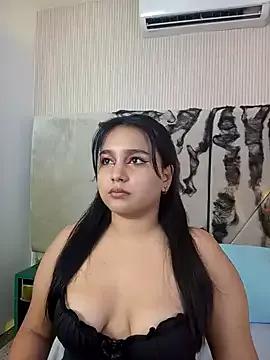 IvannaaVega — 2 FINGERS ASS