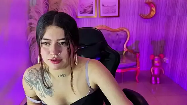 ivy_lodge_s — SLAP ASS WITH THONGS