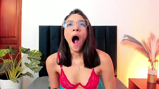 IvyJhons — Spank me hard