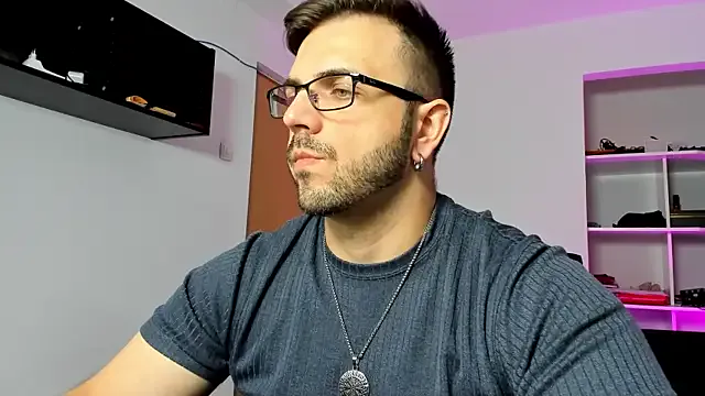 Jace_Thorne — Flex Arms