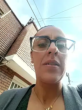 Jade_1-9 — Tits out in bus