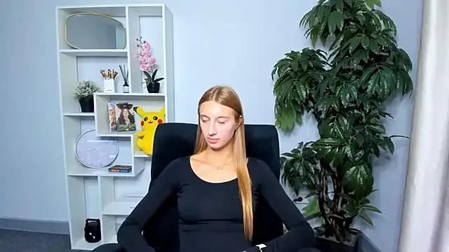 JaniceNguyen — Smile