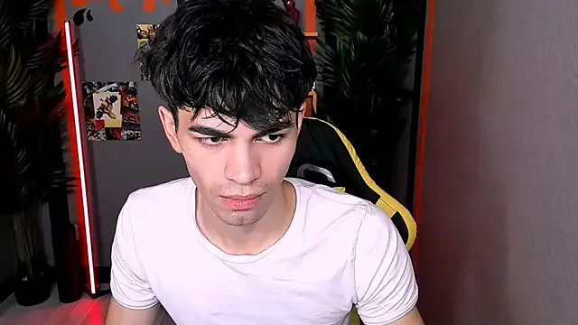 JaremyHarris — -Play with cock close up