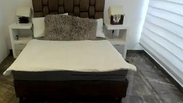 Jasmin_rouse — Trouble my clitters + moans