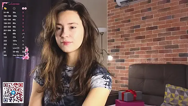 JasminDoroti — Say hi Chloe
