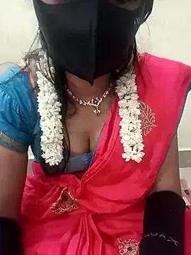 jasminetaml — Private on StripChat