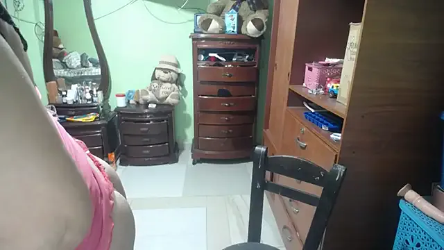 jazmin_mature_ — ice on pussy