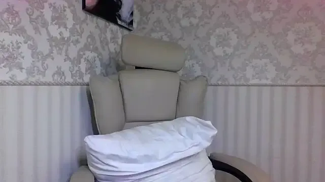 jennifer838 — Freechat on StripChat