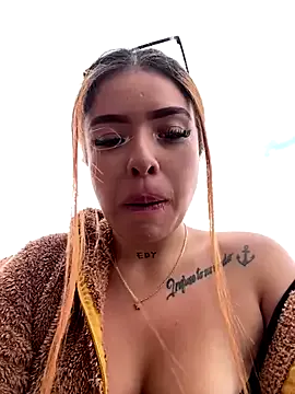 Jensen-Hally — Go tits outdoors