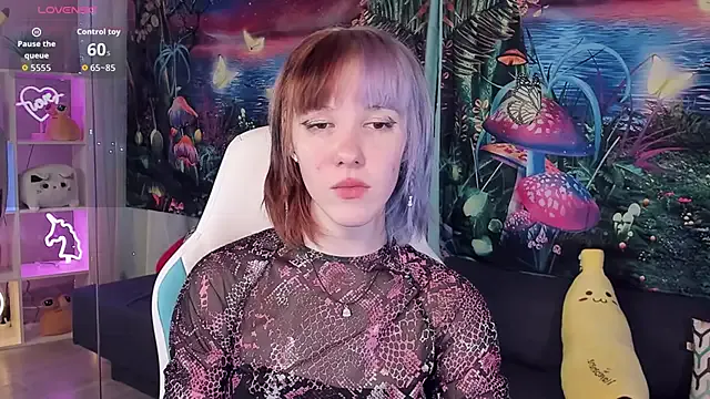 JessieRich — hand bra 2 min