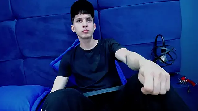 Jheampiiero — Eat My Cum