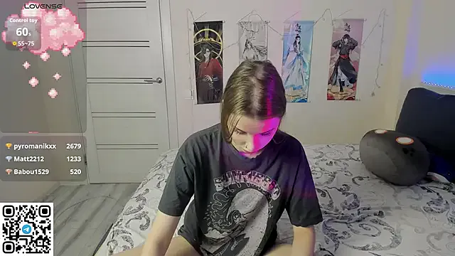 JorRoger — open boobs
