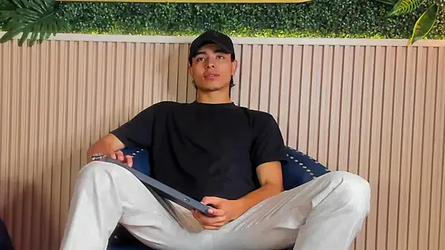 JoshRashfordd — remove shirt
