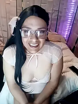 JOSSYANNE — Desnuda el resto del show
