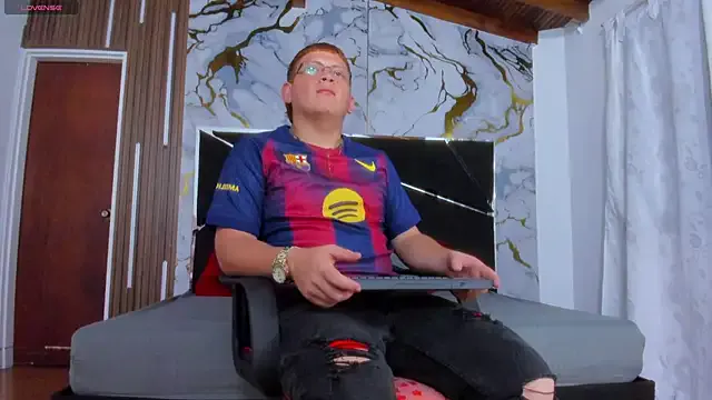 Jp_Ruszo — masturbate my cock, make me hard