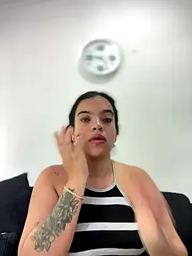 JuanitaMore01 — Bounce boobs 