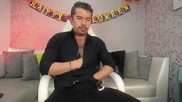 JuanKarloz_ — remove shirt 5 minutes
