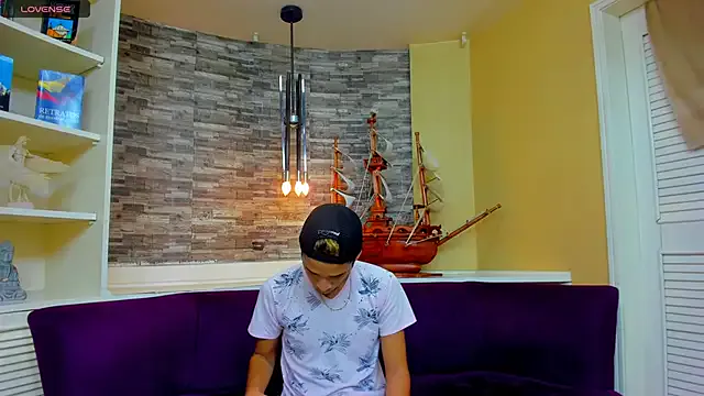 Juicy_Creww — deep throat + fuck throat 