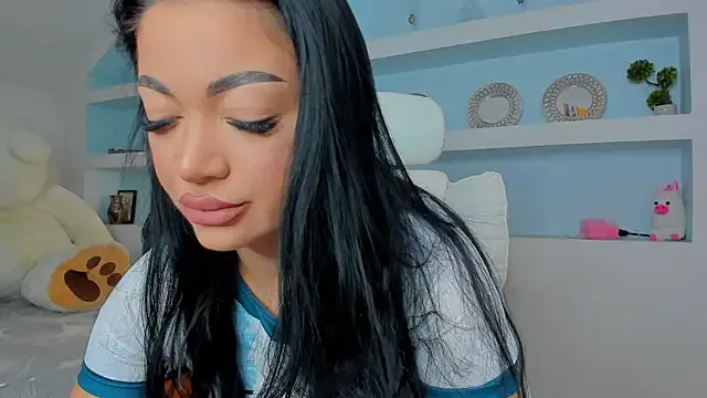juicyjulie_ — Get me naked