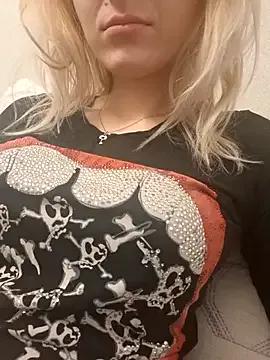 JuliBant666 — tits show + spanks x25 devil