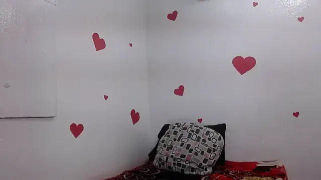 julietavagina — Wet my pussy 
