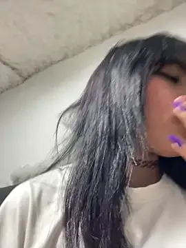 KaarlaP_ — Show oil boobs
