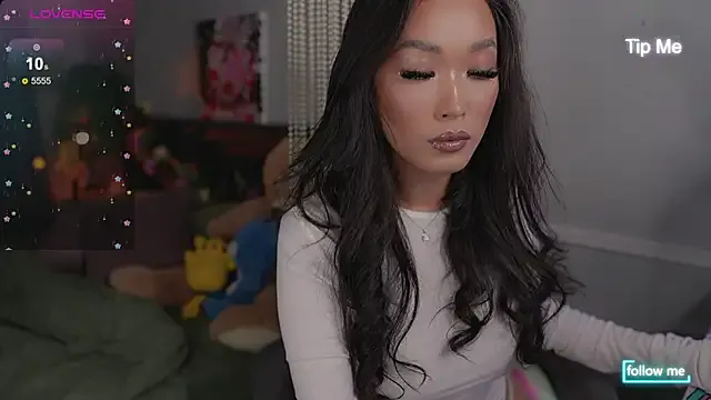 Kami_Lee_XO — sspanking my ass close up