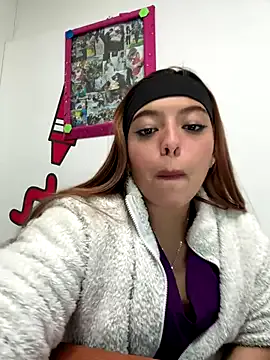 Karol_Rodriguez_ — I show my tits