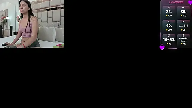 karolgaviriaa — shake my ass + spanks x 5