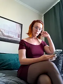 KarollinaBella — gfgdstrwethh