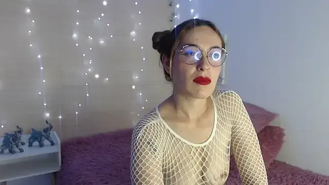 kat_desiree — show ass