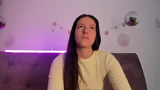 katalella_brown1 — Naughty fingers playing in my pussy