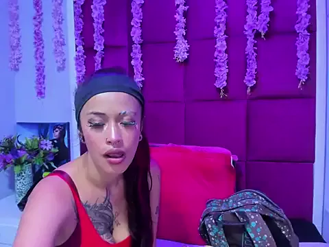 Kataleya_Luck — 10 pats to my pussy