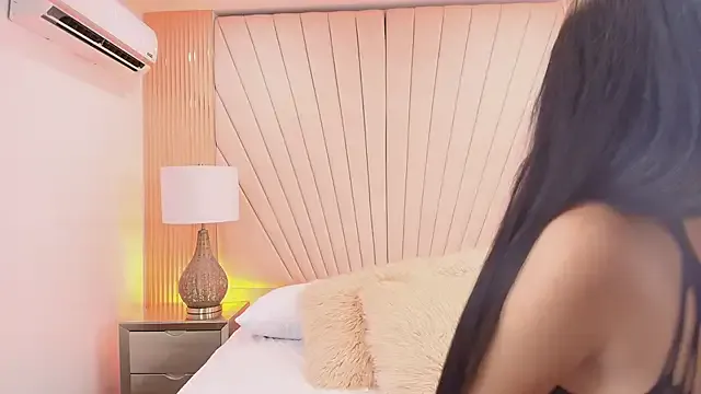katia_moregb — Play with my tits 