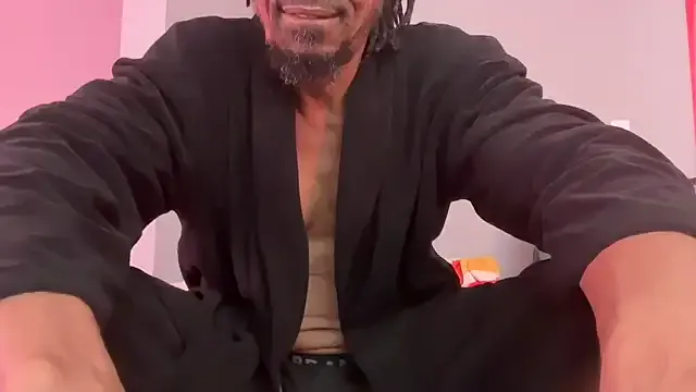 KcChiefBBC69 — GET NAKED STROKE BBC TIL CUM