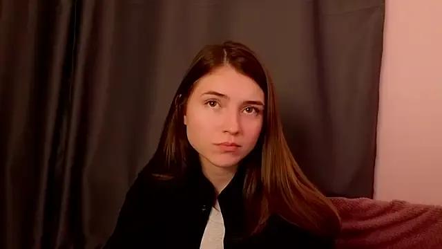KeikoWideman — take off your socks and show your feet