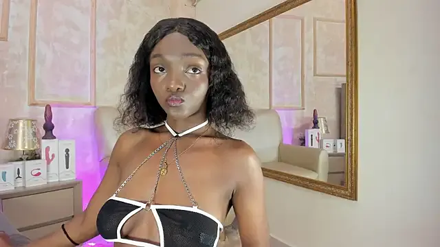 Keirahartz — Freechat on StripChat