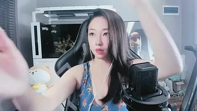 Keke-Bai — Freechat on StripChat