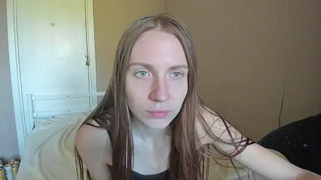 Kelly_Gerzikaa — Open pussy