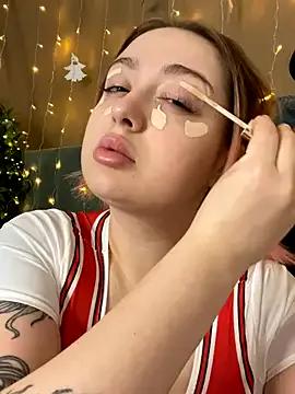 StripChat KellyMoors is Freechat KellyMoors — lubricant for face and mouth