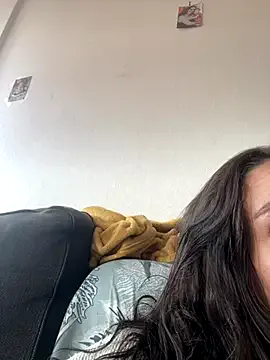 Kenzachiennee — Freechat on StripChat