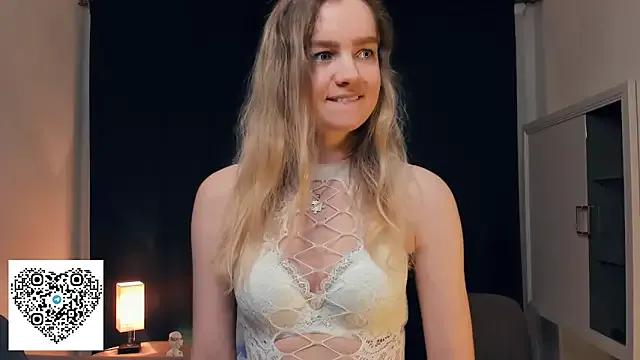 KerenFurguson — Flash my nipples