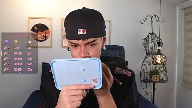 kevienmiet — Freechat on StripChat